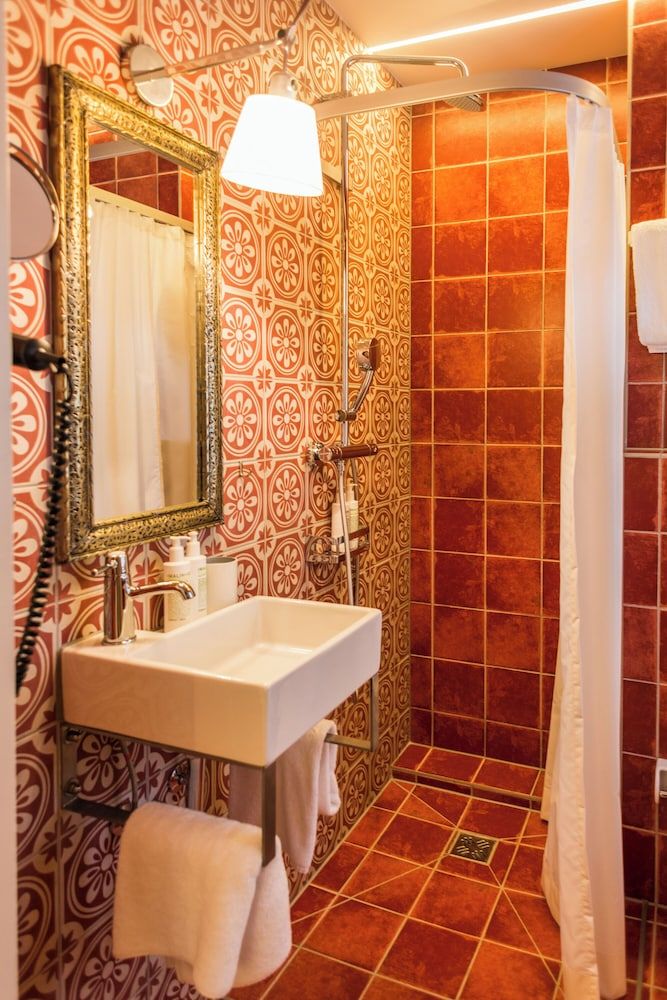 NALA individuellhotel Standard Double Room 10