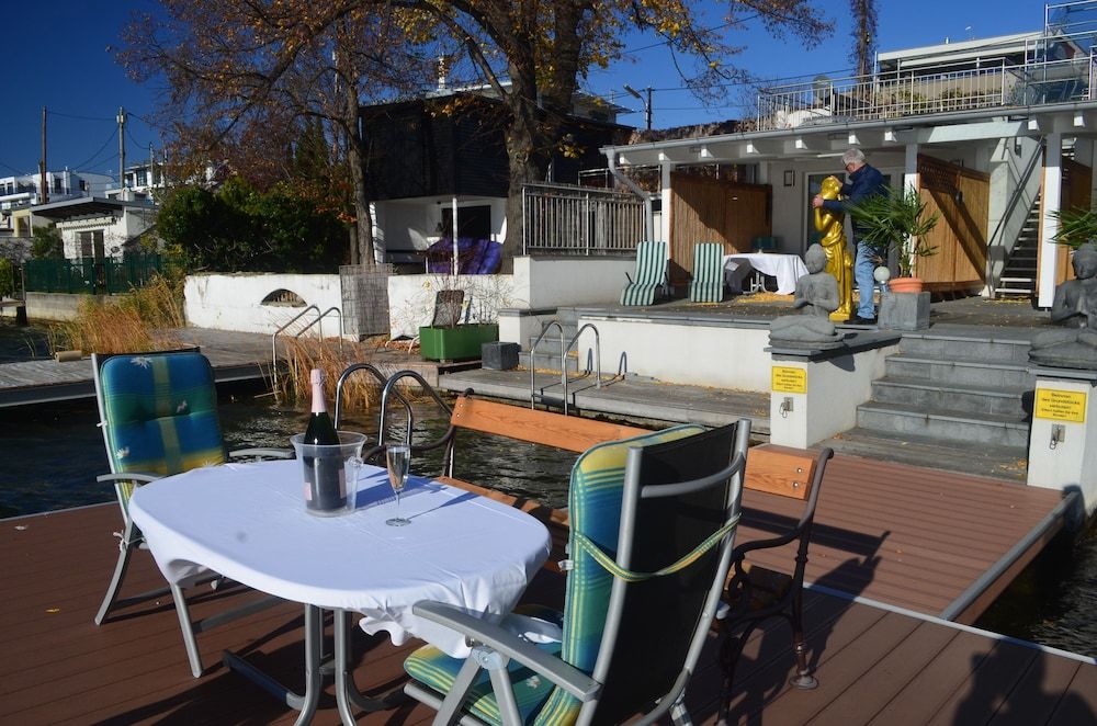 undefined AJO Vienna Beach - Contactless Check-in 6