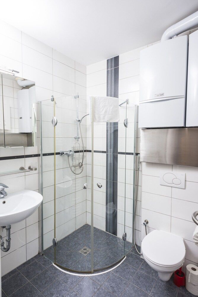 AJO Vienna Beach - Contactless Check-in Luxury Apartment, Terrace, Lakeside (50€ cleaning fee on top of the rate) 19