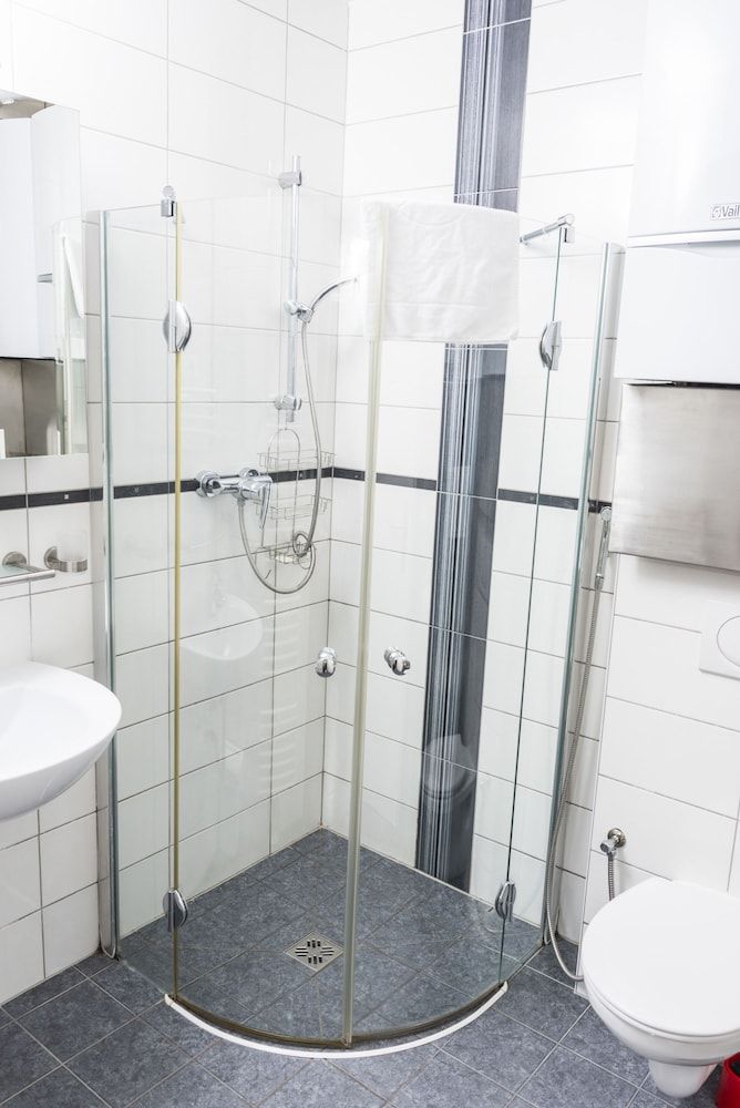 AJO Vienna Beach - Contactless Check-in Luxury Apartment, 2 Twin Beds, River View (50€ cleaning fee on top of the rate) 18