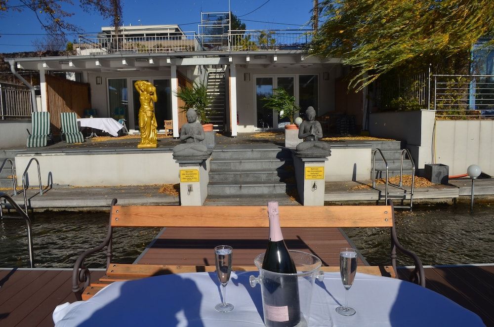 undefined AJO Vienna Beach - Contactless Check-in 7