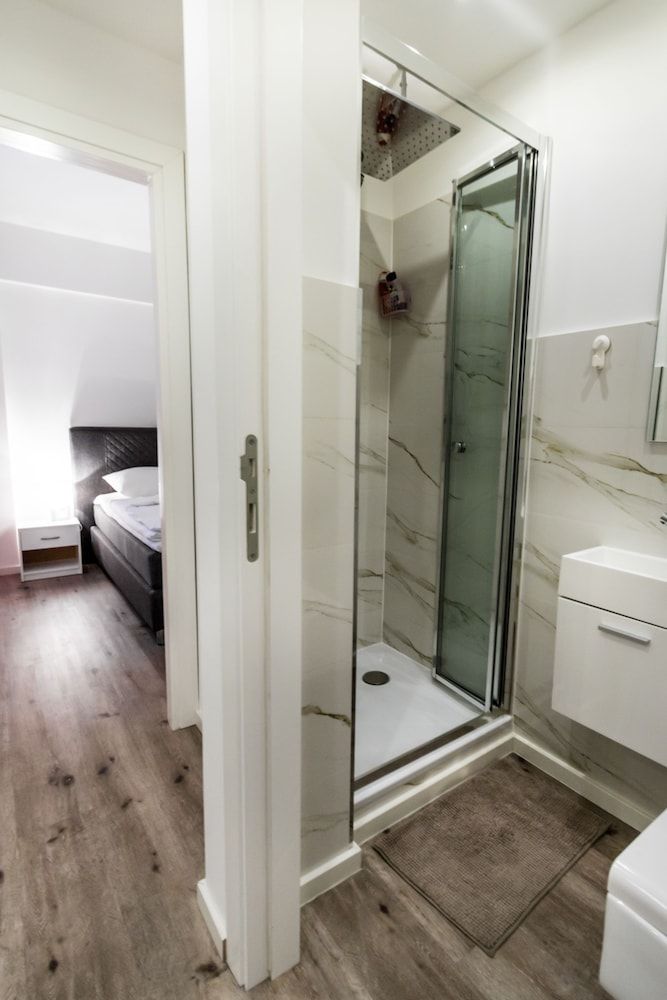 Grand Apartment Vienna Deluxe Apartment, 1 Bedroom, City View 17