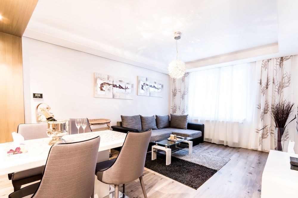 Grand Apartment Vienna Deluxe Apartment, 1 Bedroom, City View 12