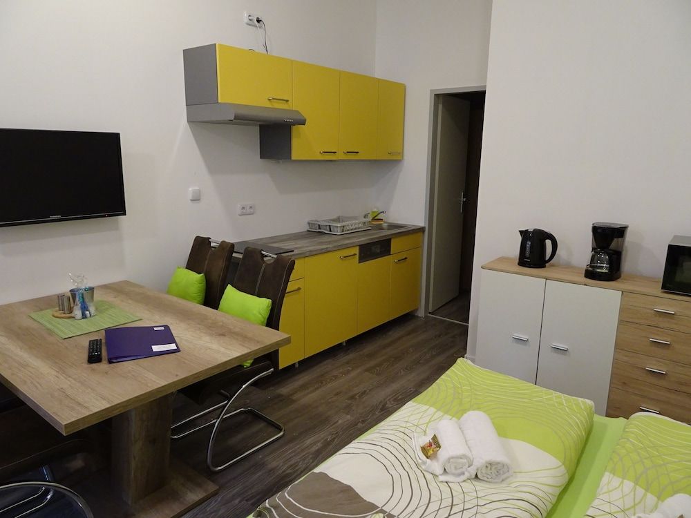 Villa Luna Elite Apartment, 1 Bedroom, Kitchen, Garden View 6