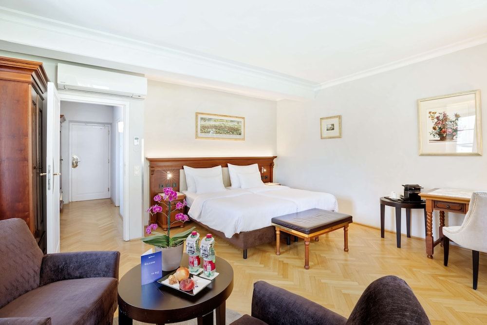 undefined Radisson Blu Hotel Altstadt 10