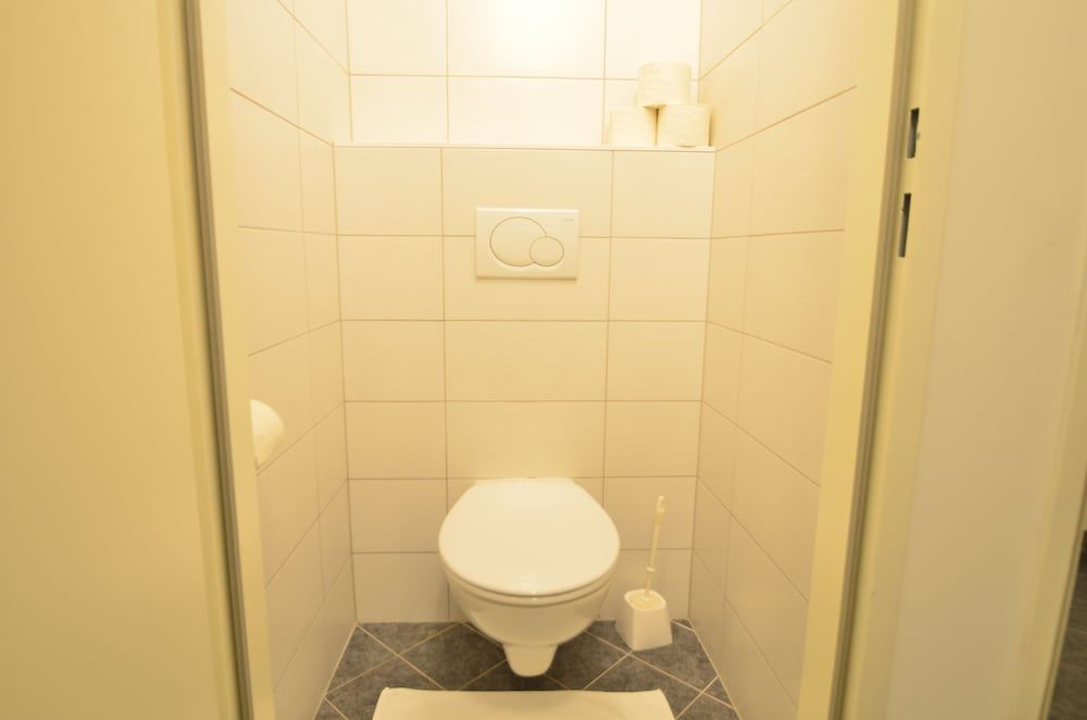 AJO Vienna Siemens - Contactless Check-in Standard Studio, 1 Twin Bed, Refrigerator & Microwave (50€ cleaning fee on top of the rate) 9