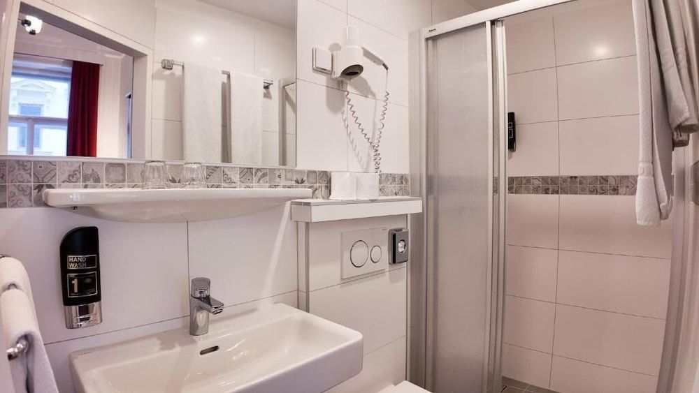 Hotel Pension Andreas Economy Double Room 9