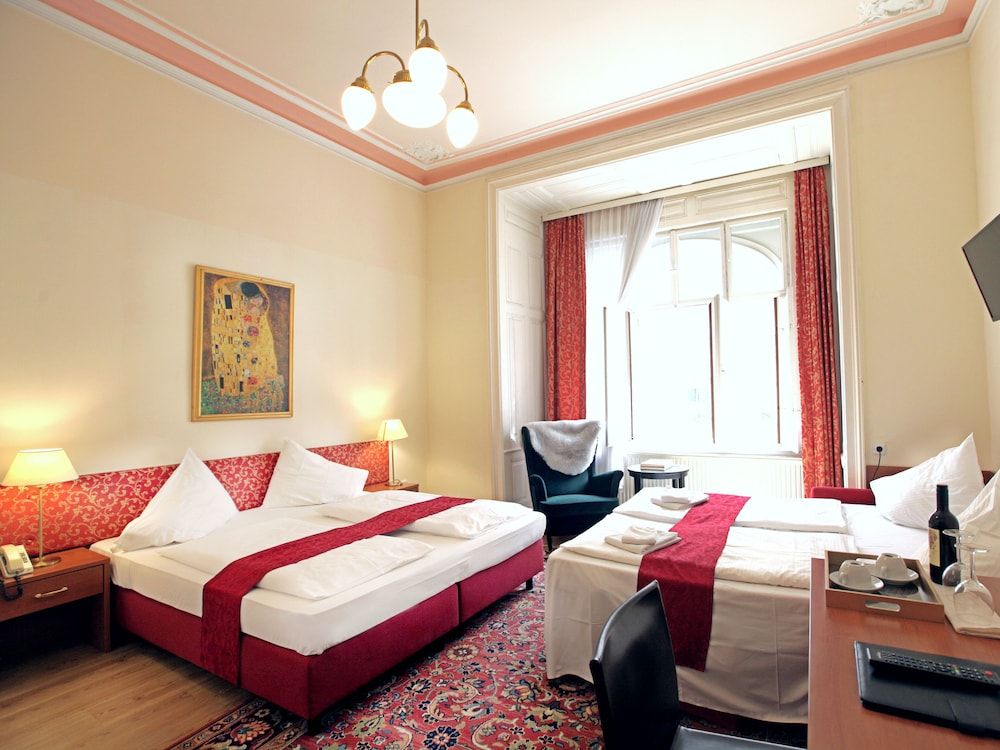 undefined Hotel Pension Andreas 3