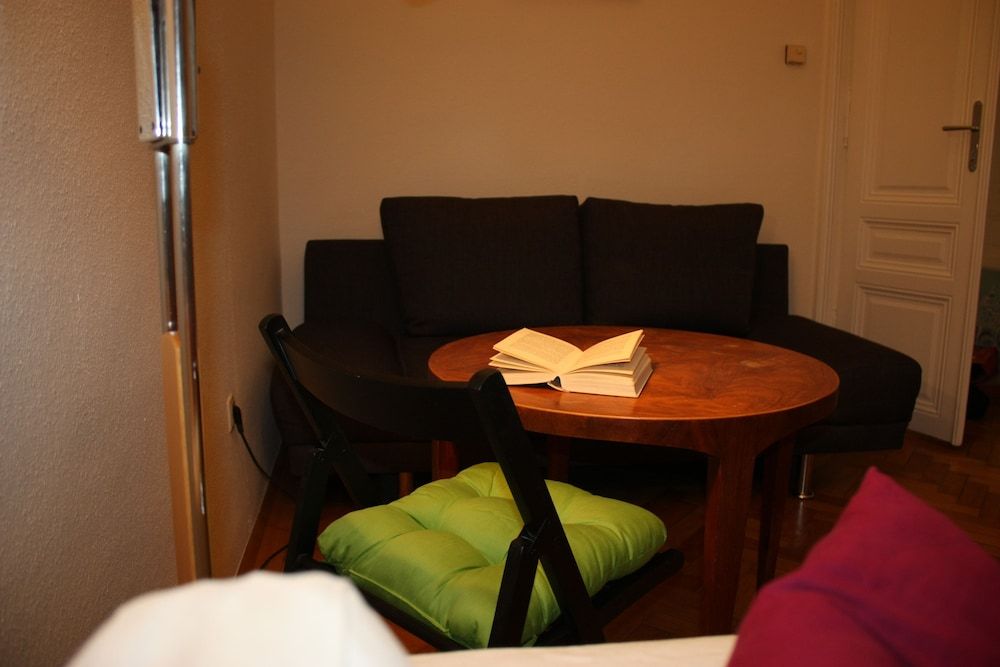 undefined GoVienna Homelike City Apartment 3