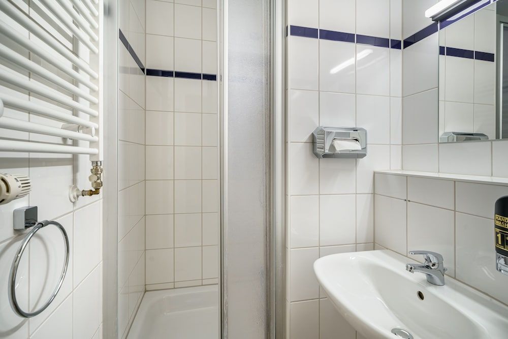 undefined a&o Salzburg Hauptbahnhof - Hostel 9