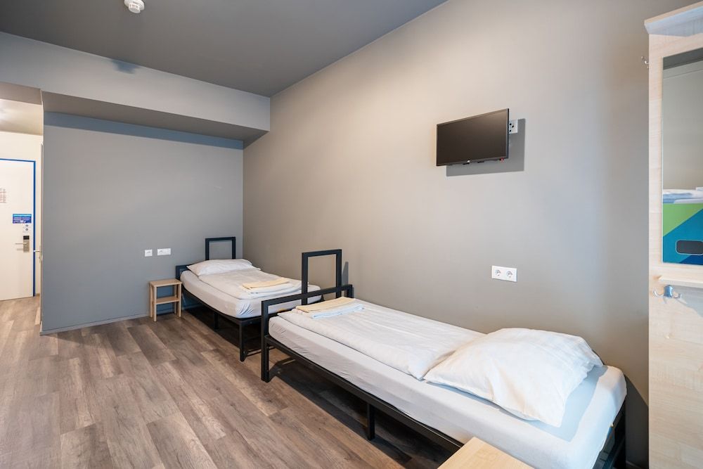 undefined a&o Salzburg Hauptbahnhof - Hostel 6