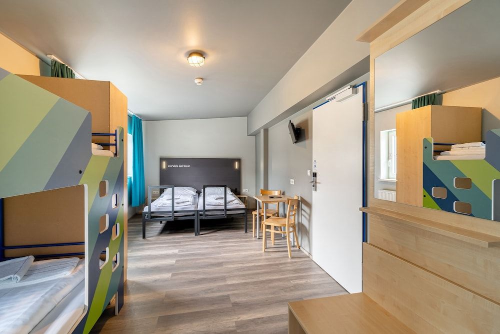 undefined a&o Salzburg Hauptbahnhof - Hostel 4