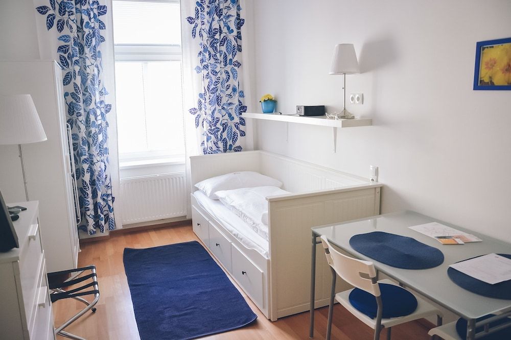 undefined JL Apartments