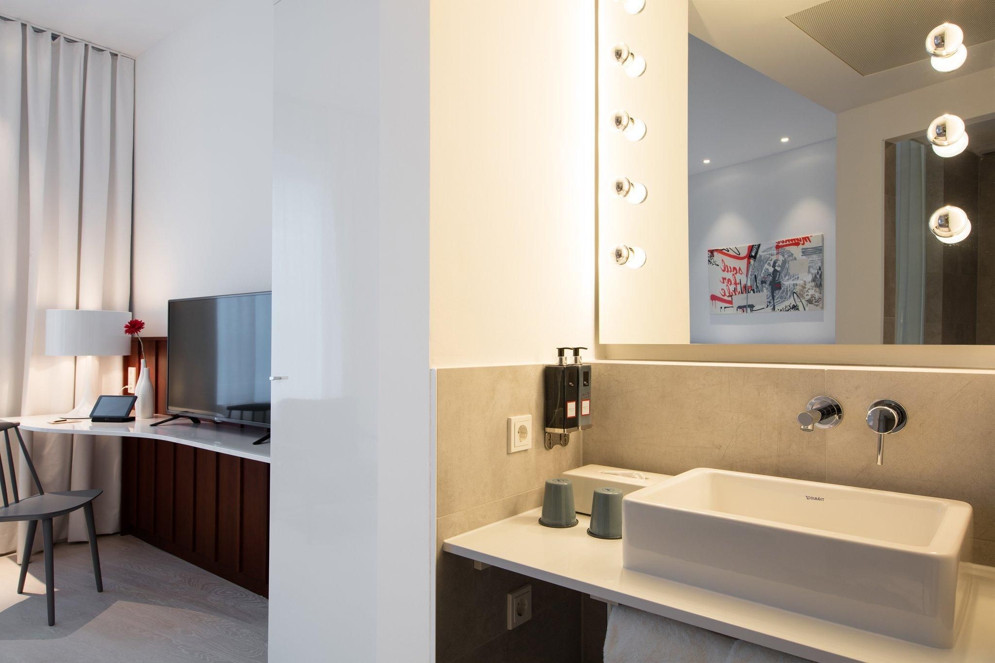 undefined Ruby Marie Hotel Vienna 3