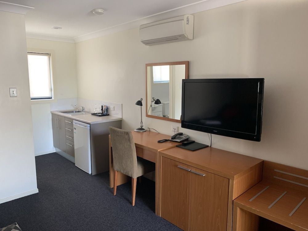 The Grapevine Motel Twin Room 4