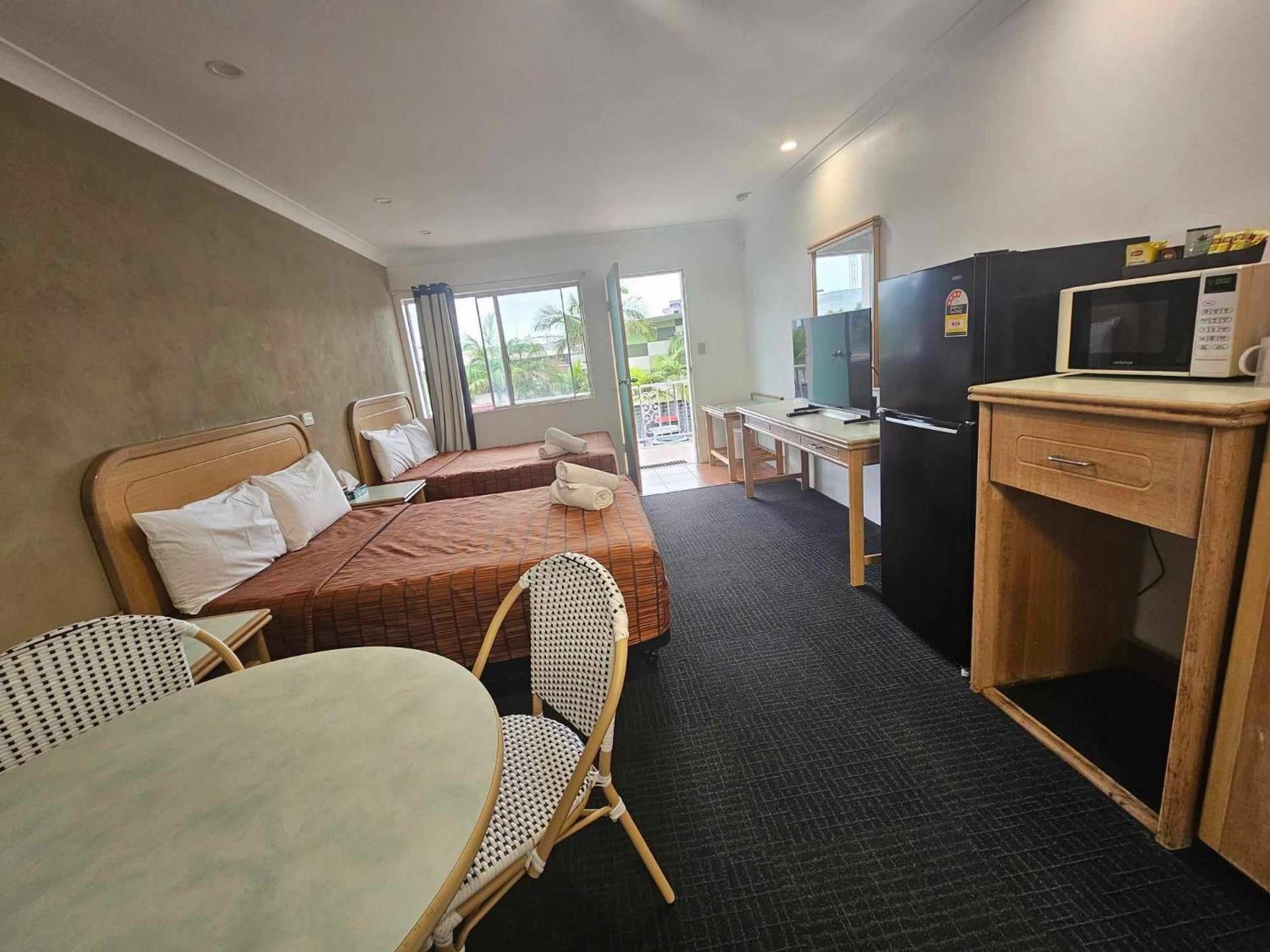 Twin Corporate with Two Queen Beds