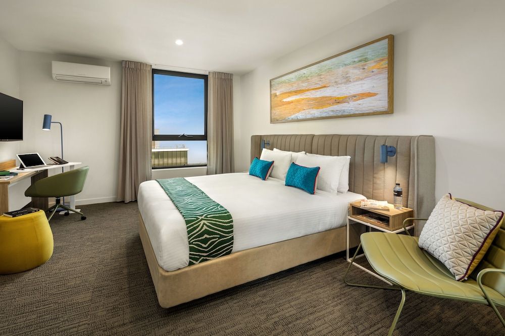 Quest Dandenong Central Studio Apartment