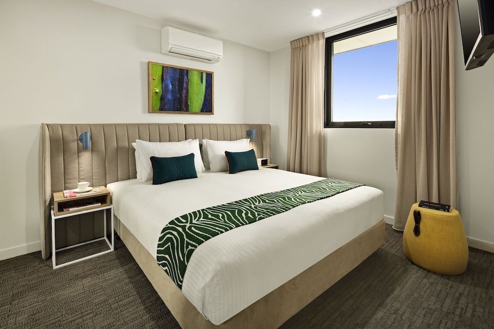 Quest Dandenong Central Studio Apartment 2
