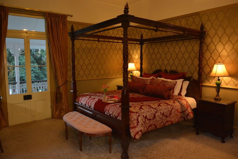 Bli Bli House Riverside Retreat King Suite 2