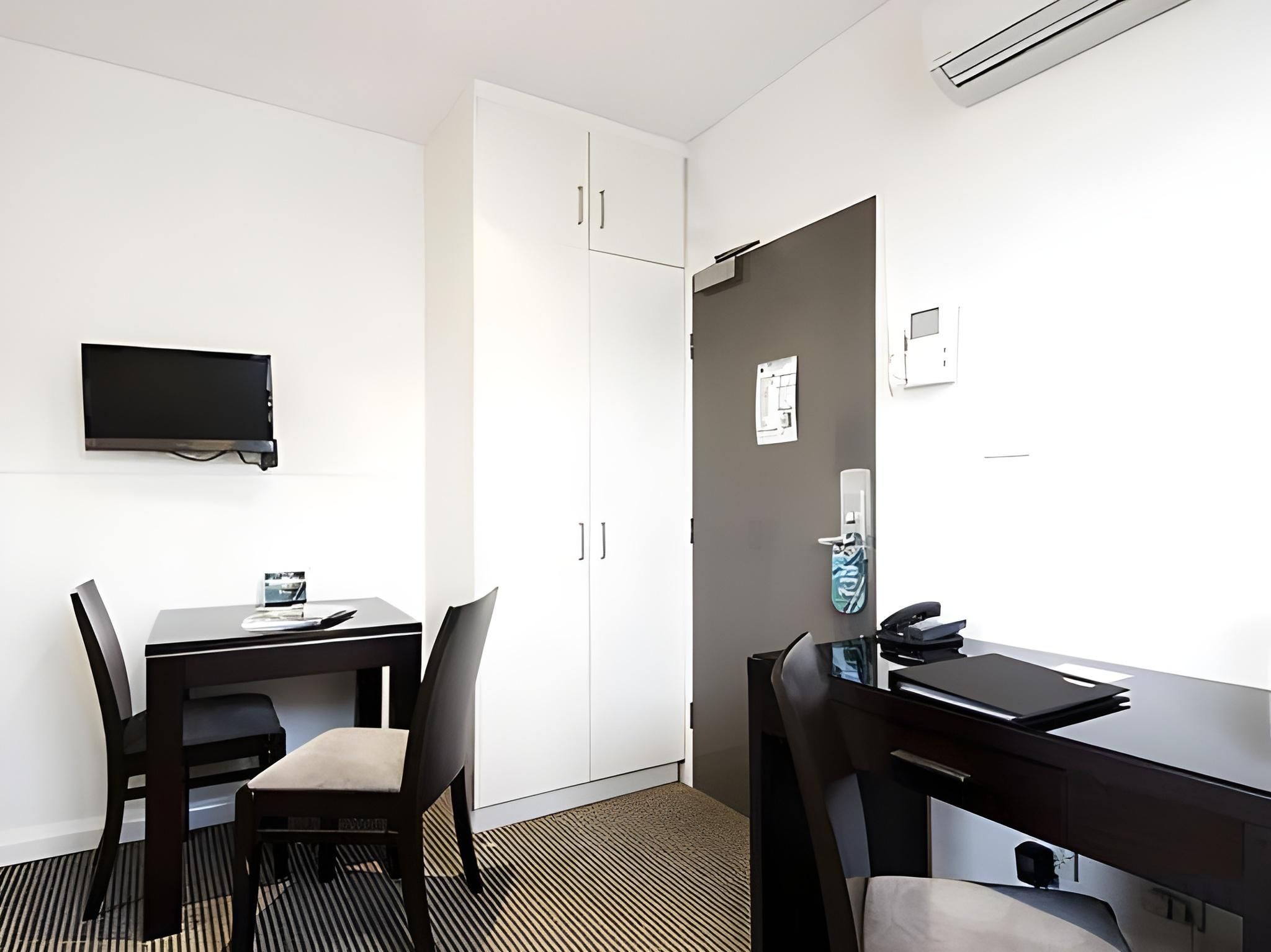 71ce5ab5cefa9dfae20d30d8289a02ec