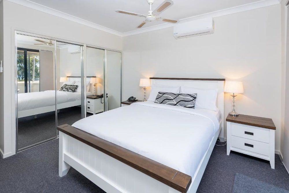 The Brighton Apartments Premium Lakeview Apartment 2