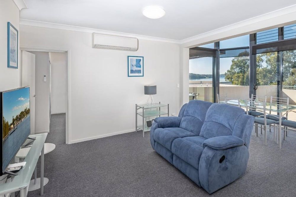 The Brighton Apartments Premium Lakeview Apartment 6