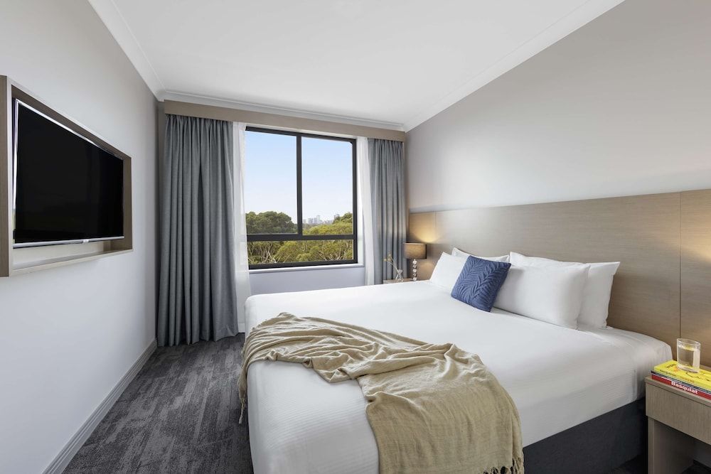 Executive 2 Bedroom Dual Key