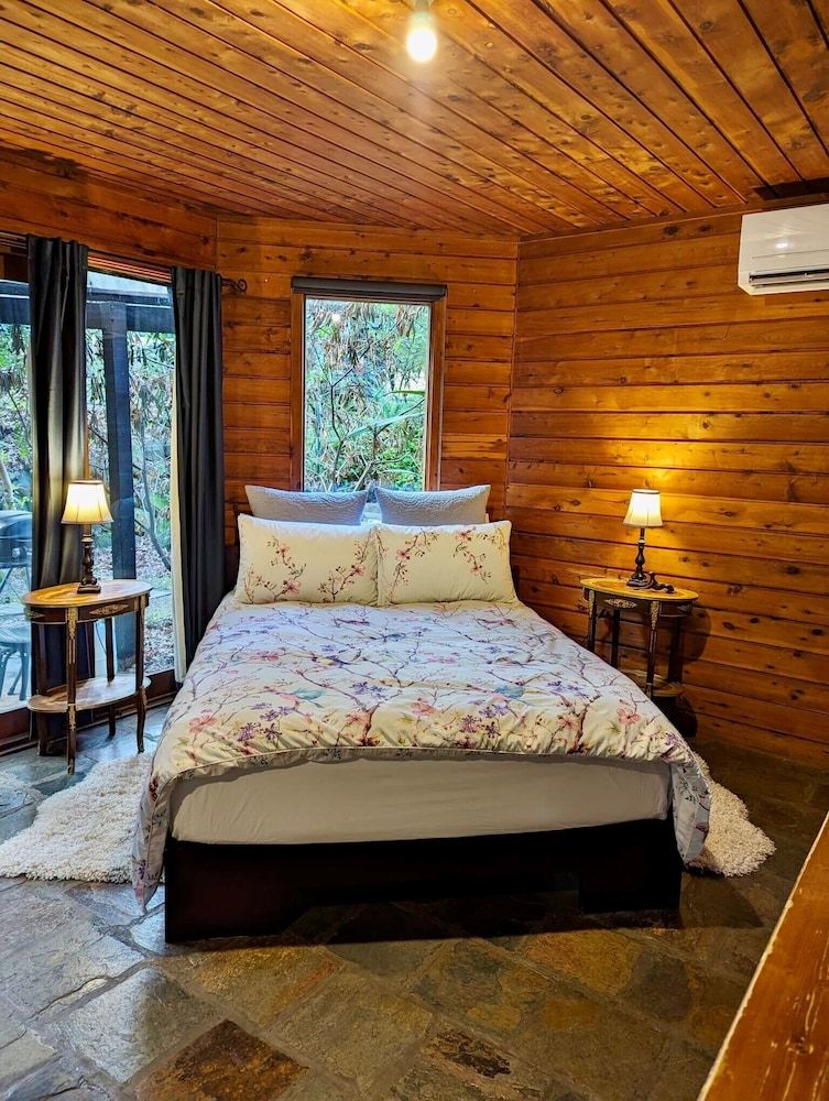 Forget Me Not Cottages Main House (include Water Cottage) 4