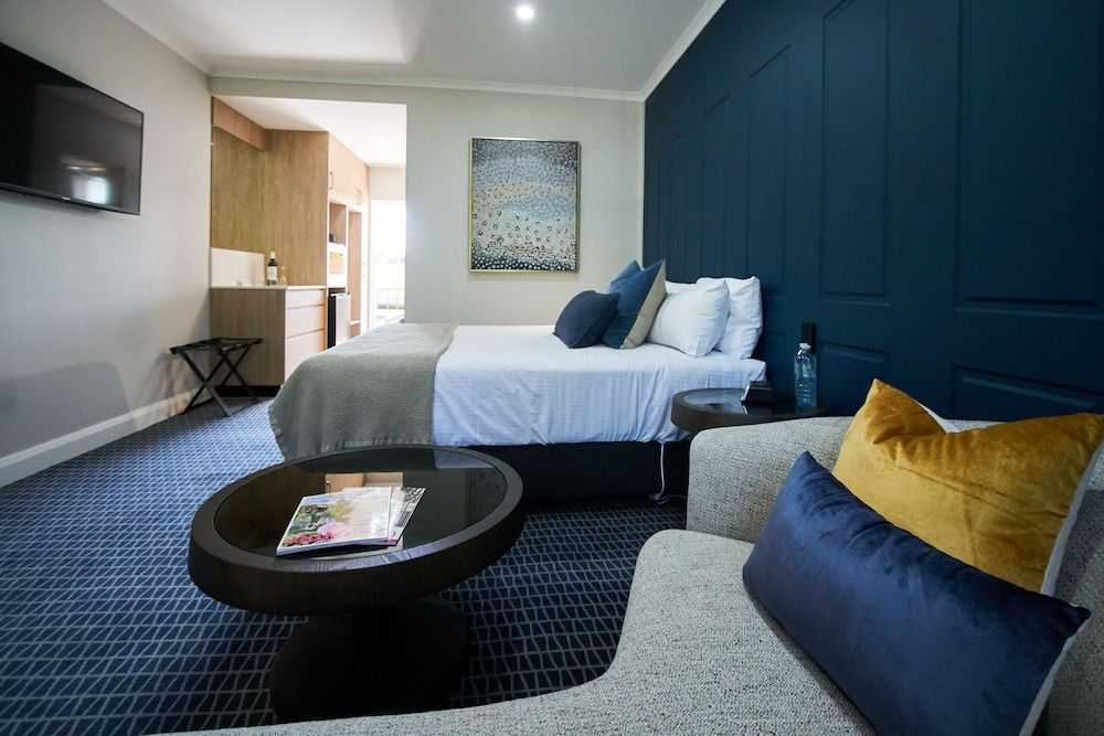 Executive Queen Room
