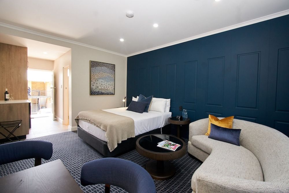 Executive Queen Room