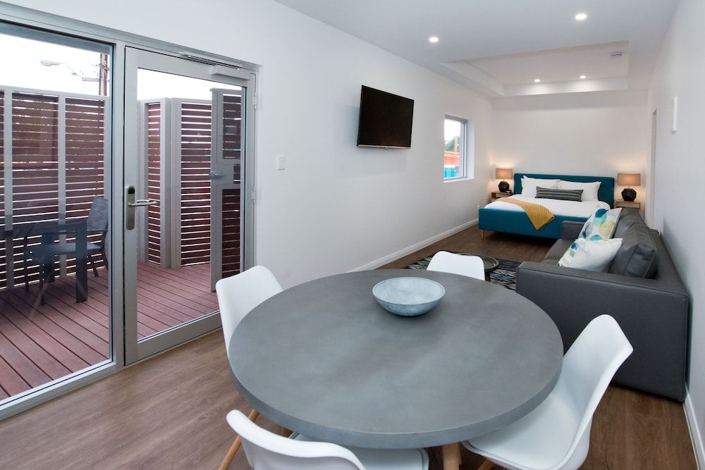 Loxton Courthouse Apartments King Studio (Judges Chambers) 2