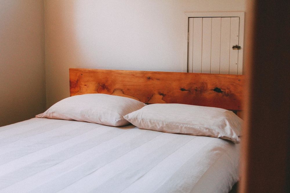 Tranquil Point Celery Top Pine Room 2