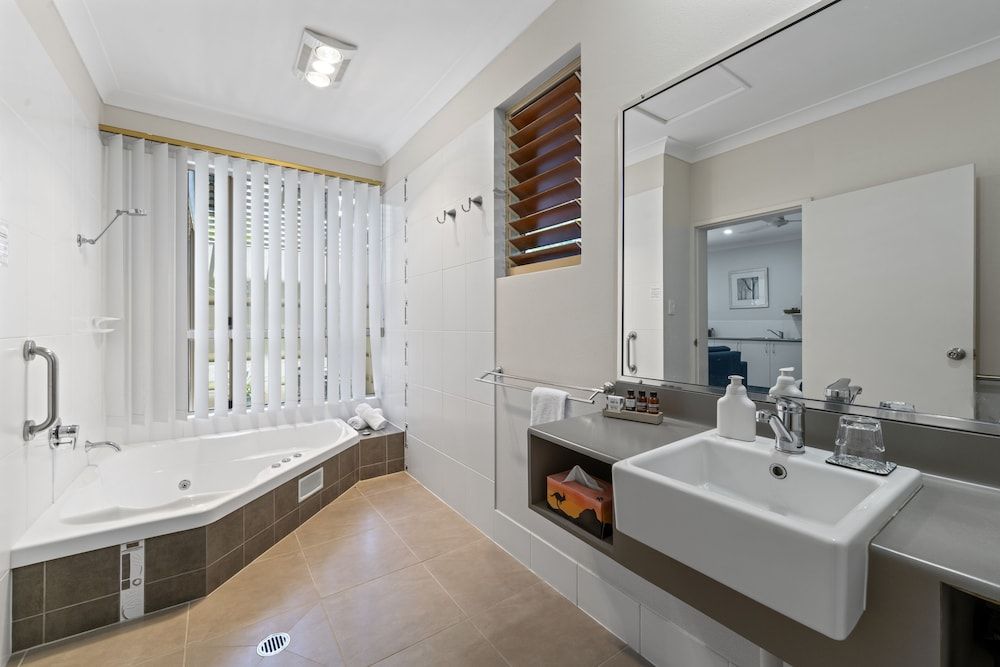 Blue Summit Hideaway Luxury Double or Twin Room, 1 Bedroom 9