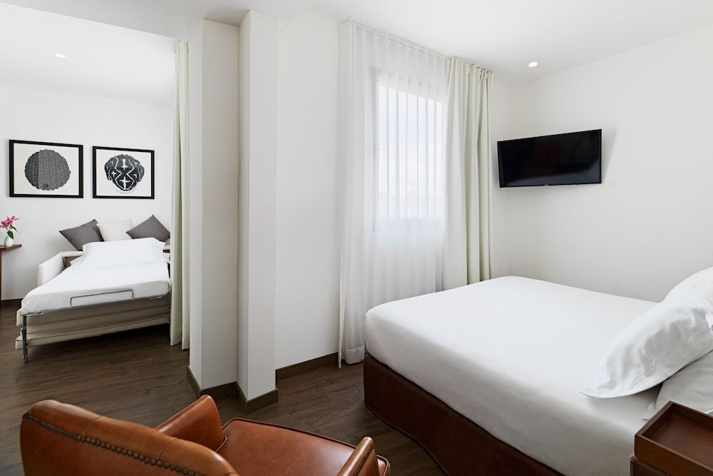 undefined H10 Montcada Boutique Hotel 10