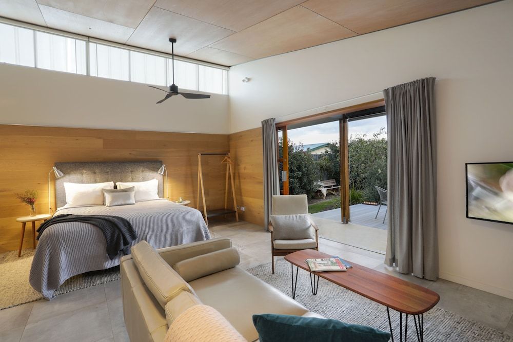 Studio 367 Studio 1 5