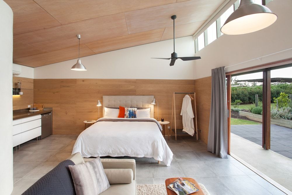 Studio 367 Studio 1 3