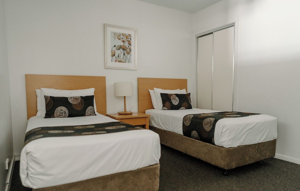 Lake Mulwala Boatel Standard Apartment, 2 Bedrooms, Non Smoking, Kitchen (Apartment) 2