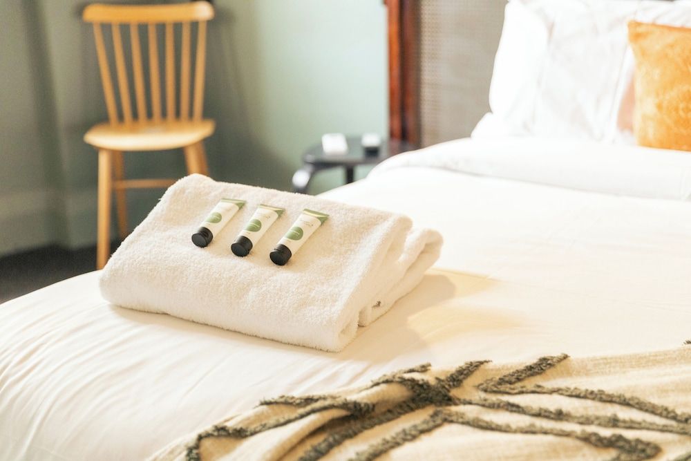 Double Room, Shared Bathroom