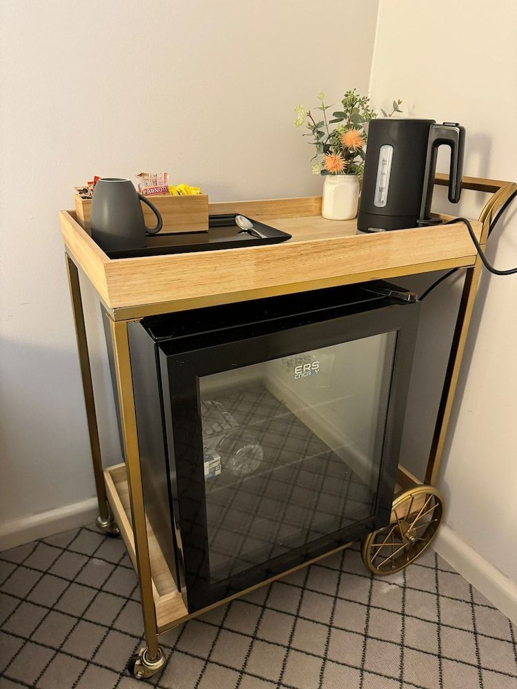 Metropole Katoomba Basic Double Room 3