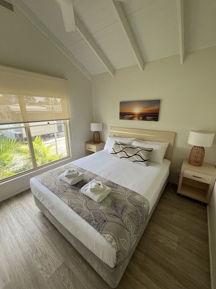 Resort View Cabin