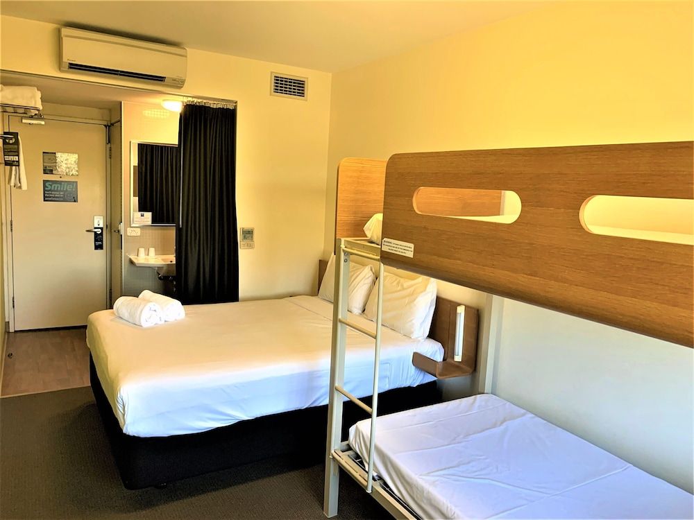 Standard Room, Multiple Beds