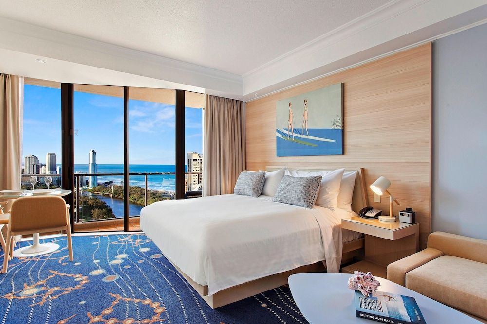 undefined Marriott Vacation Club at Surfers Paradise 4