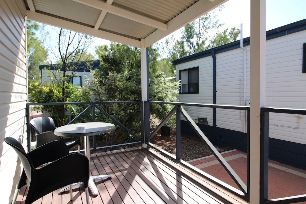 Jurien Bay Tourist Park Standard Chalet, 1 Bedroom, Non Smoking, Kitchen (Chalet) 5