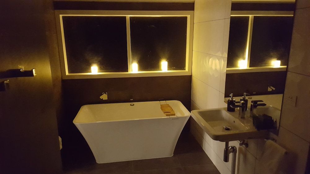 Lara Lodge Studio Cabin