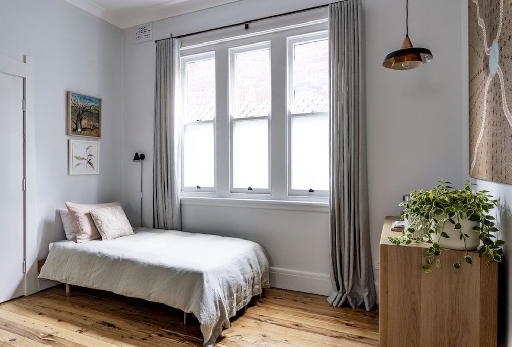 2 Ivy Room