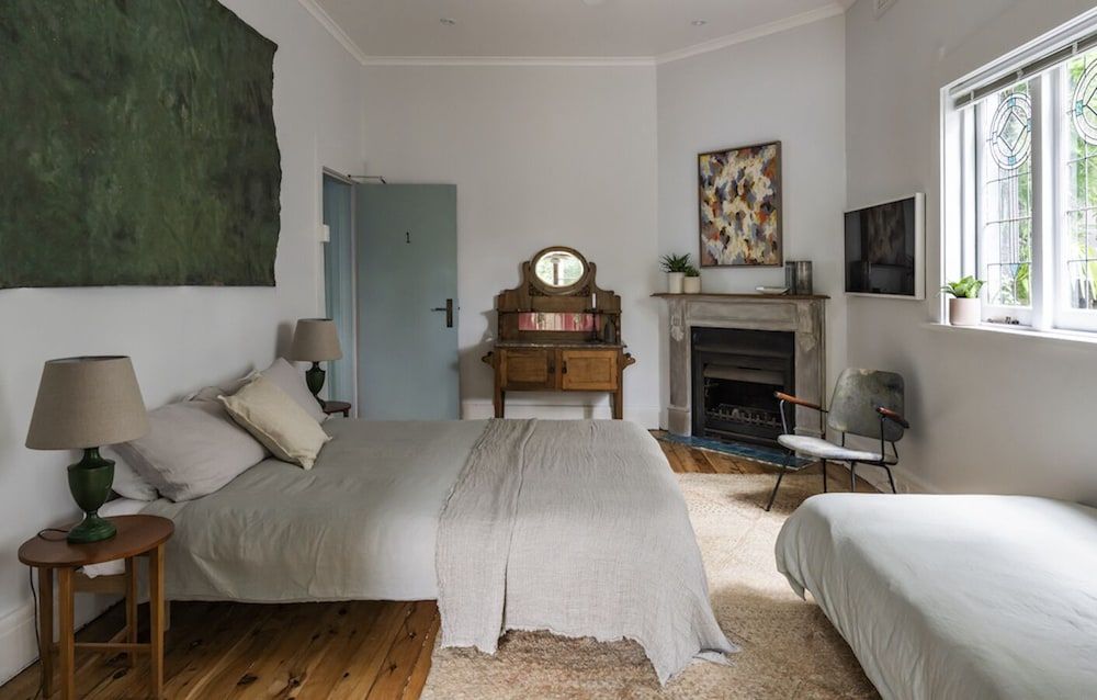 Standard Suite, 1 Queen Bed, Non Smoking, Kitchenette