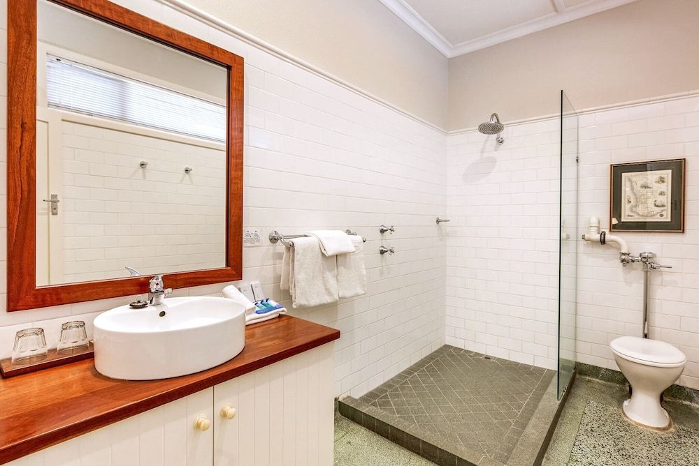 Caves House Hotel Yallingup Basic Room 4