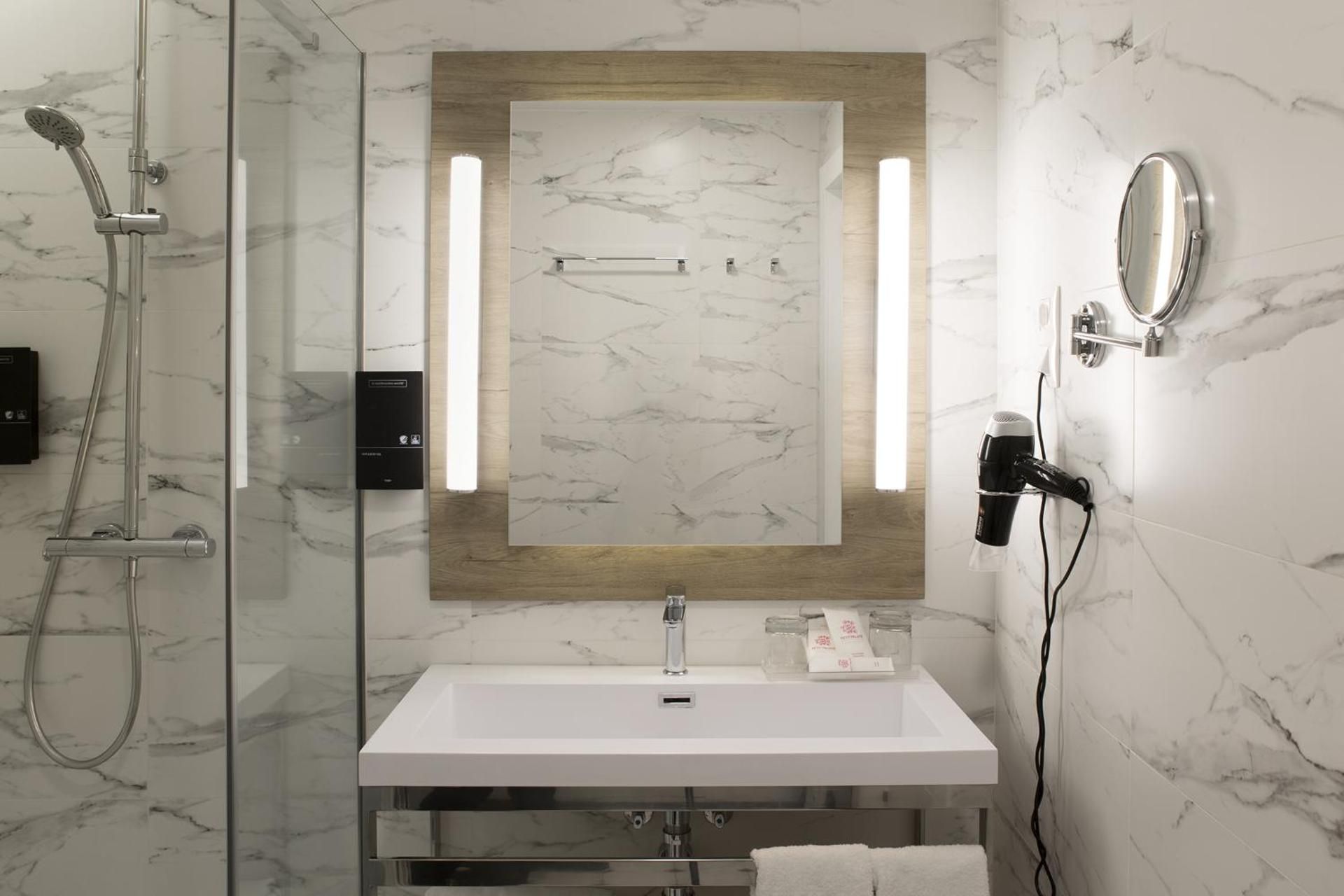 undefined Petit Palace Chueca 9