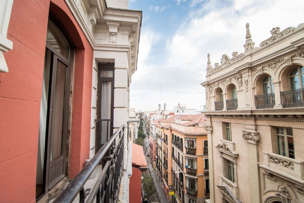 undefined Petit Palace Chueca 5