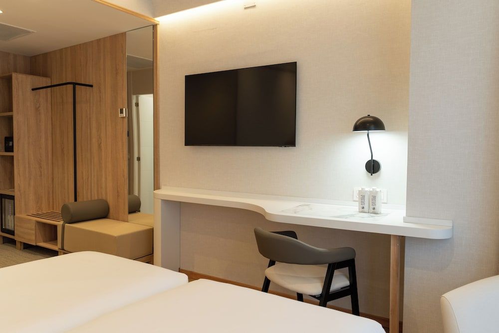 Petit Palace Chueca Standard Double Room 7